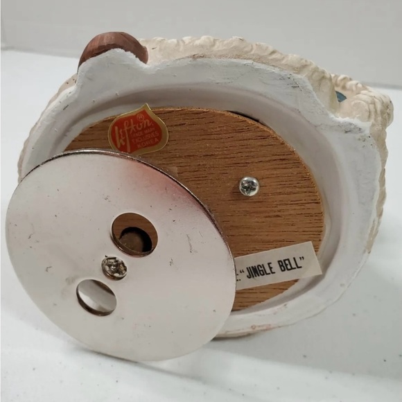 Lefton spinning Victorian Santa with music - Picture 5 of 6